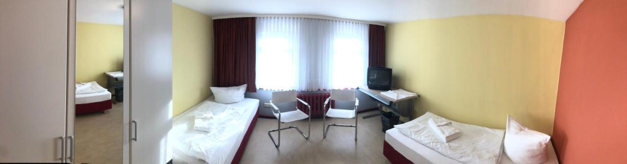 Haus Des Volkes - Das Bauhaushotel Probstzella Экстерьер фото