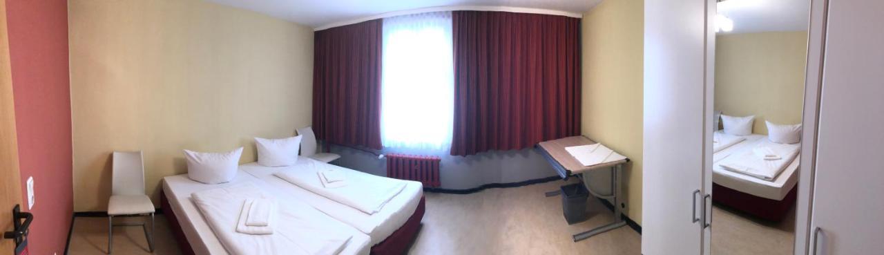Haus Des Volkes - Das Bauhaushotel Probstzella Экстерьер фото